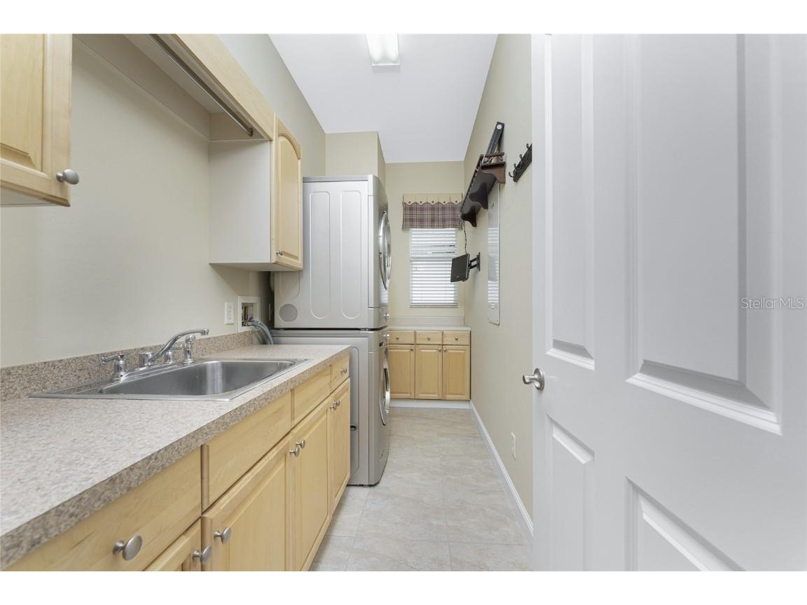 210 Rotonda Boulevard E Rotonda West FL 33947 D6145130 image48