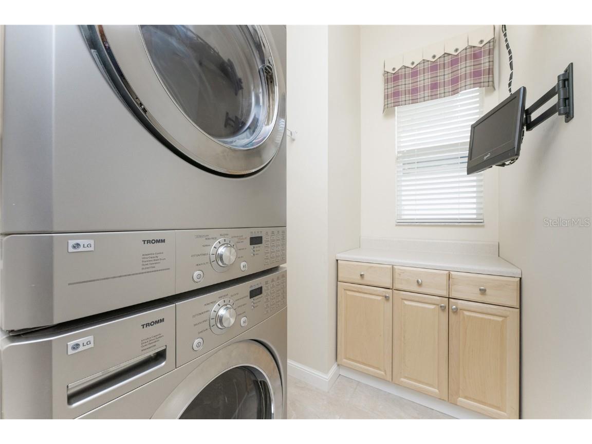 210 Rotonda Boulevard E Rotonda West FL 33947 D6145130 image49