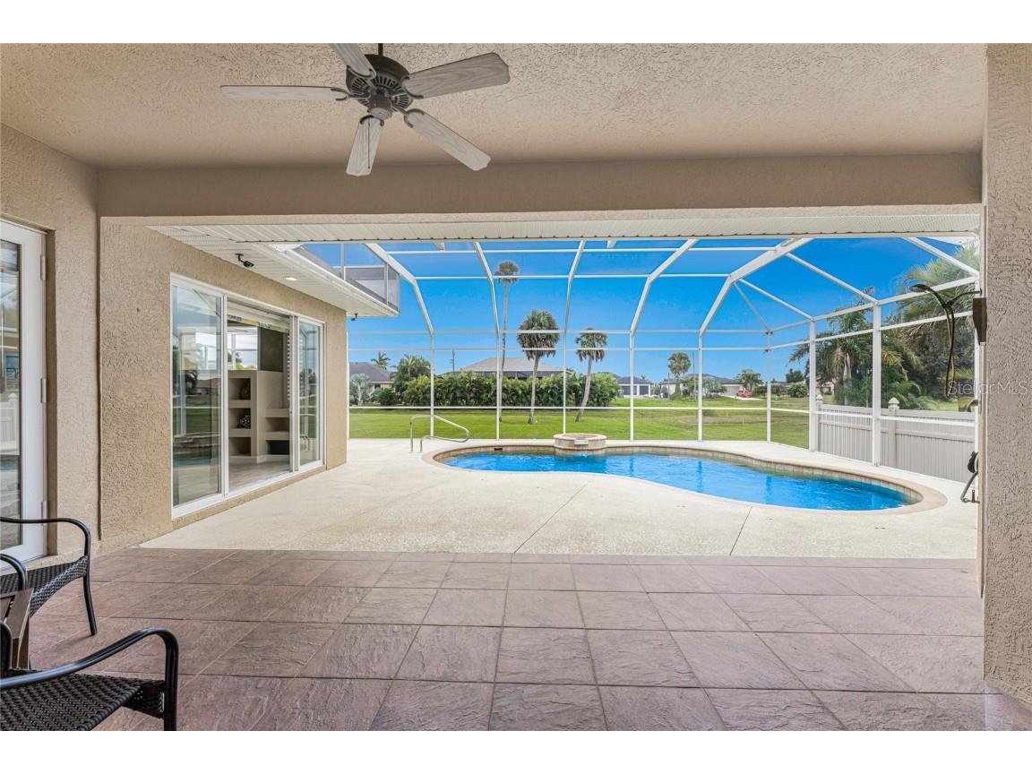 210 Rotonda Boulevard E Rotonda West FL 33947 D6145130 image50