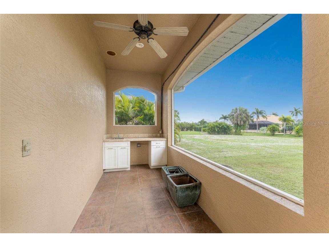 210 Rotonda Boulevard E Rotonda West FL 33947 D6145130 image57