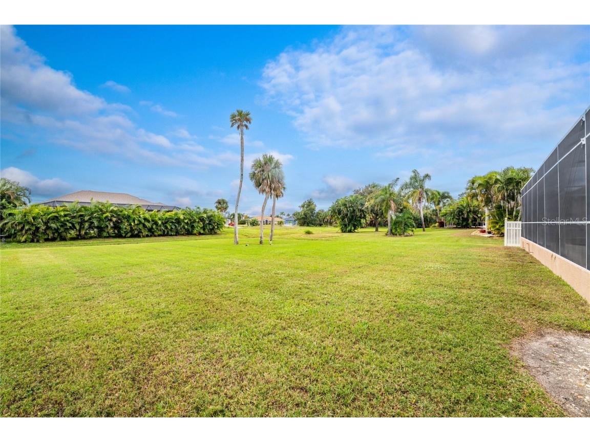 210 Rotonda Boulevard E Rotonda West FL 33947 D6145130 image60
