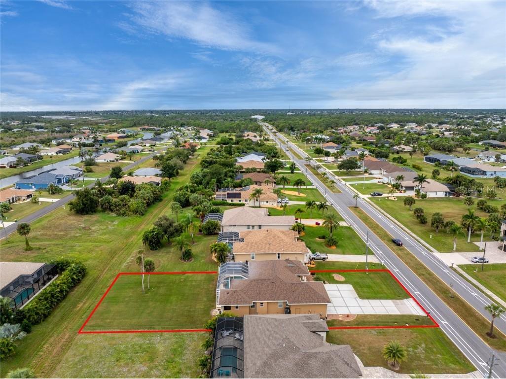 210 Rotonda Boulevard E Rotonda West FL 33947 D6145130 image67
