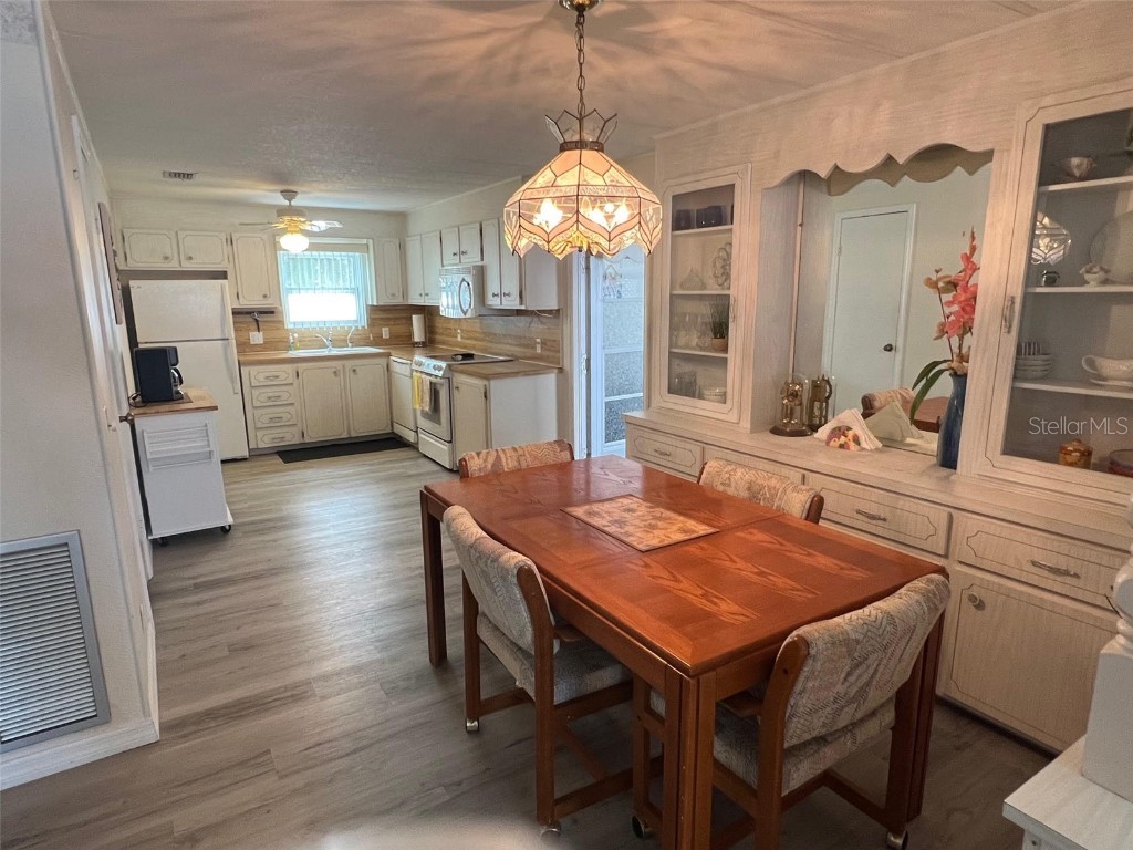 210 Royal Palm Circle Largo FL 33778 TB8378158 image11