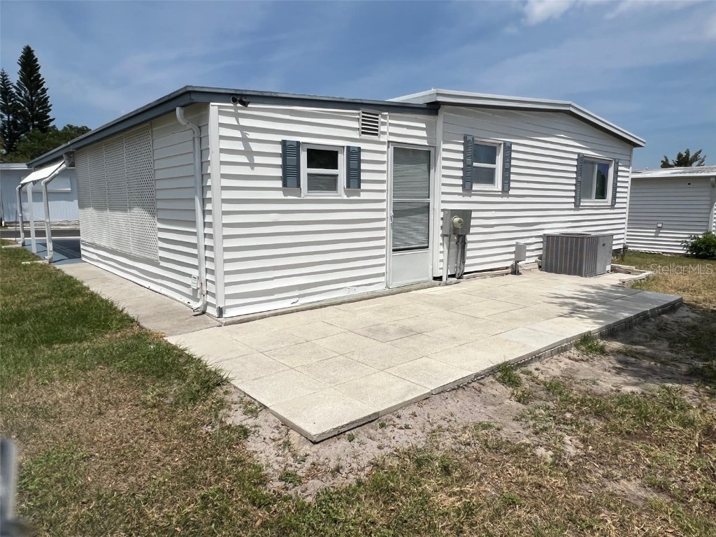 210 Royal Palm Circle Largo FL 33778 TB8378158 image2