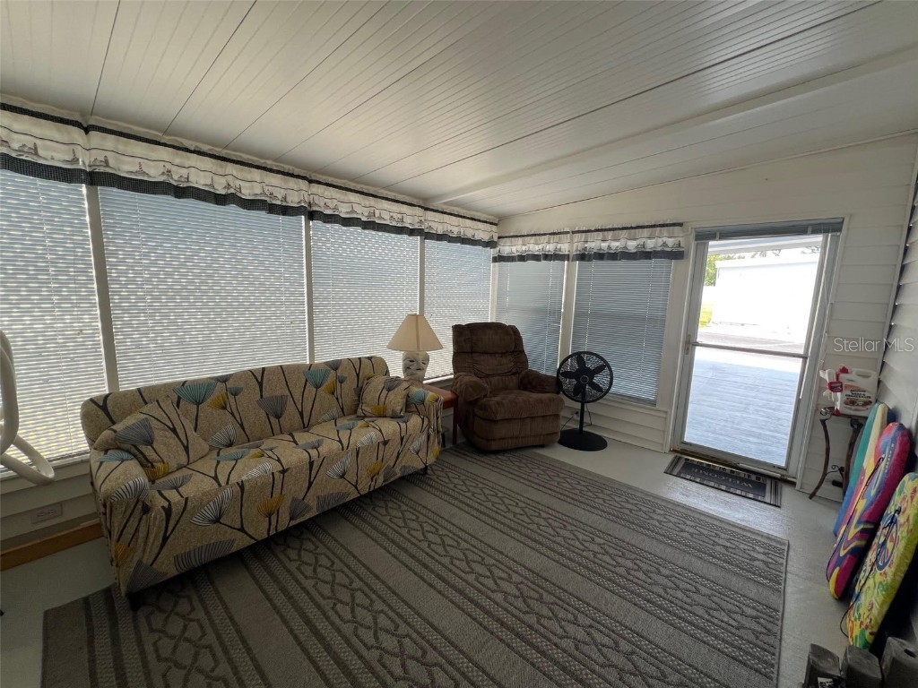 210 Royal Palm Circle Largo FL 33778 TB8378158 image6