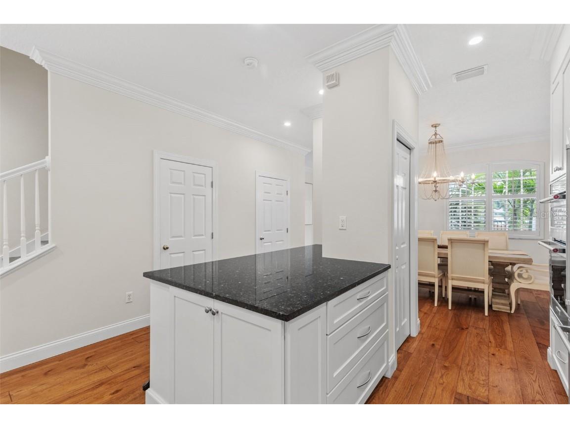 210 S Lincoln Avenue Tampa FL 33609 TB8429302 image19