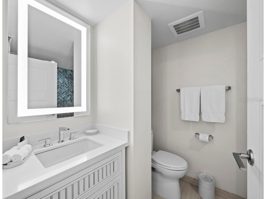 210 Sands Point Road #2405 Longboat Key FL 34228 - GULF OF MEXICO A4664039 image18