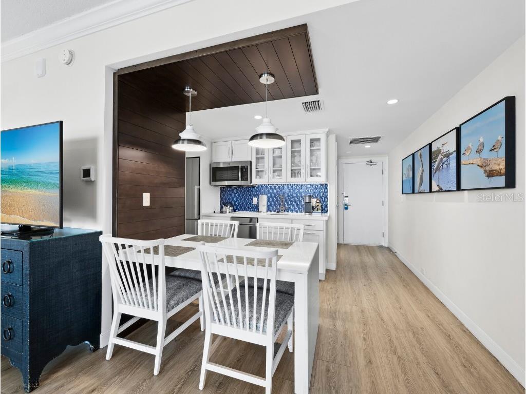 210 Sands Point Road #2405 Longboat Key FL 34228 - GULF OF MEXICO A4664039 image8