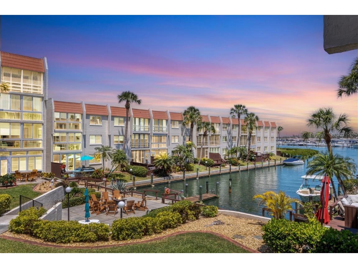 210 Santa Maria Street #244 Venice FL 34285 - INTRCOASTAL WATERWY A4649339 image1