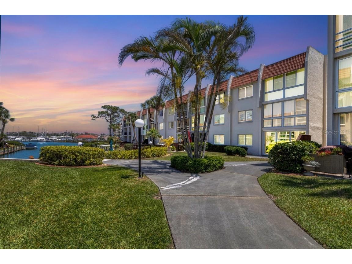 210 Santa Maria Street #244 Venice FL 34285 - INTRCOASTAL WATERWY A4649339 image2