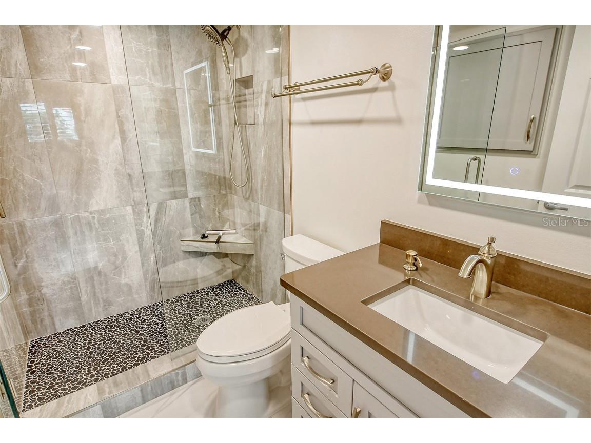 210 Santa Maria Street #245 Venice FL 34285 A4621371 image25