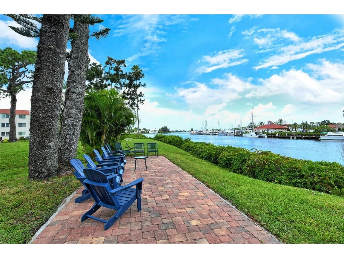 210 Santa Maria Street #245 Venice FL 34285 A4621371 image40