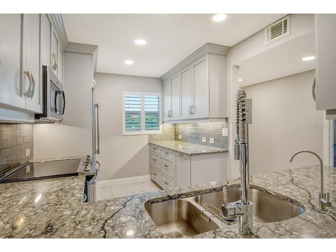 210 Santa Maria Street #245 Venice FL 34285 A4621371 image5