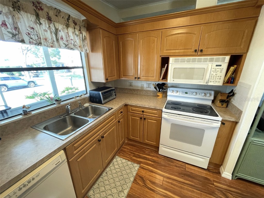 210 Schooner Street North Port FL 34287 N6137207 image8