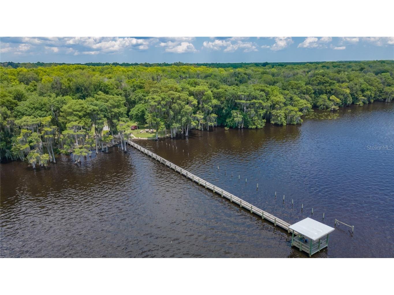 210 SE 1st Street Georgetown FL 32139 - LAKE GEORGE AND ST JOHNS RIVER O6352906 image14
