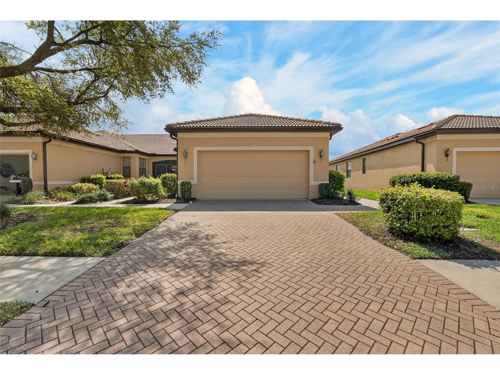 210 Shell Falls Drive Apollo Beach FL 33572 TB8488196 image1