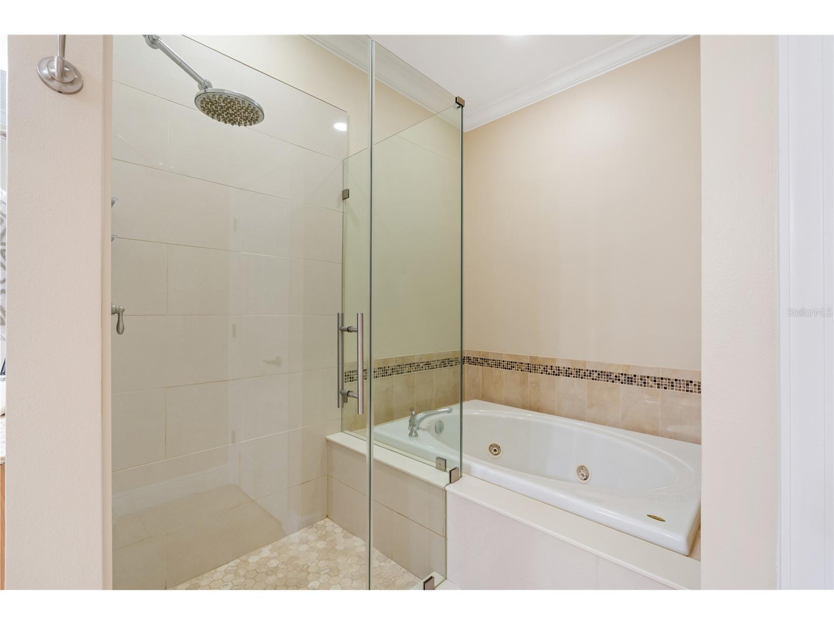 210 Valencia Circle Saint Petersburg FL 33716 TB8508296 image21