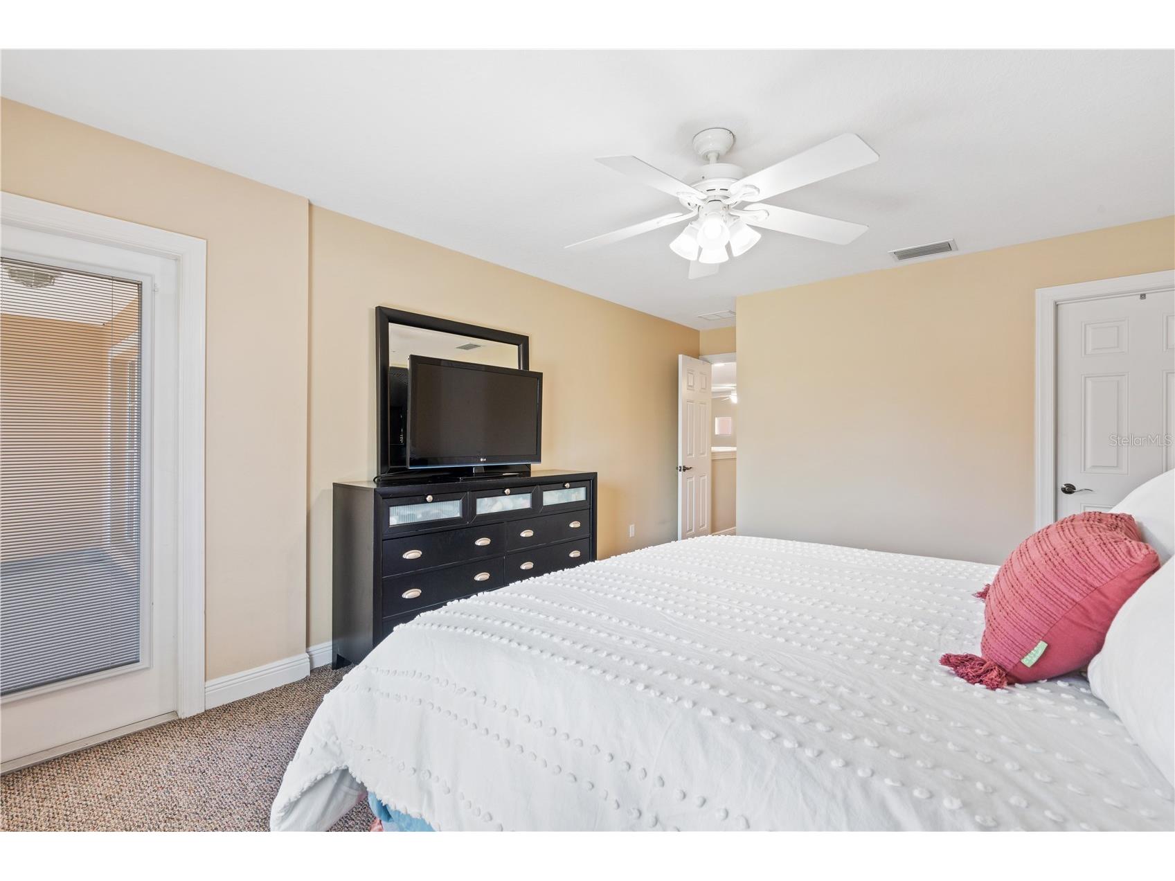 210 Valencia Circle Saint Petersburg FL 33716 TB8508296 image27