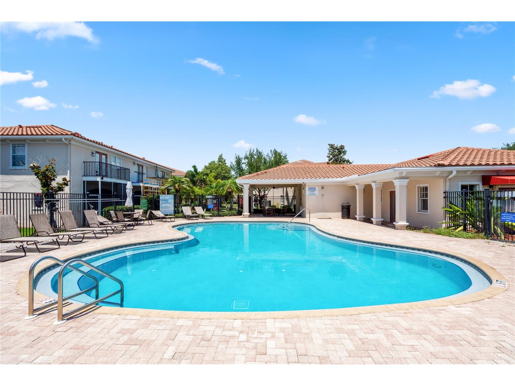 210 Valencia Circle Saint Petersburg FL 33716 TB8508296 image38