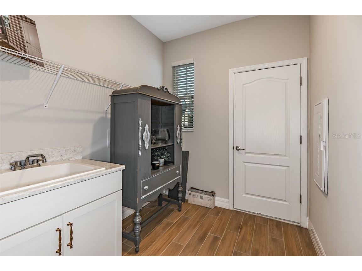 210 Villa Luna Lane Lutz FL 33549 TB8430499 image7