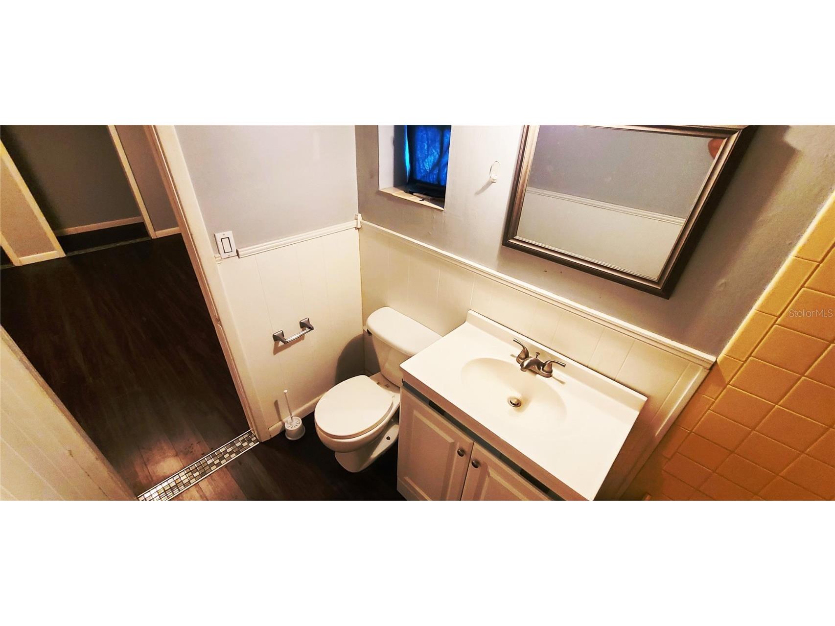 210 W Linebaugh Avenue Tampa FL 33612 TB8454545 image17