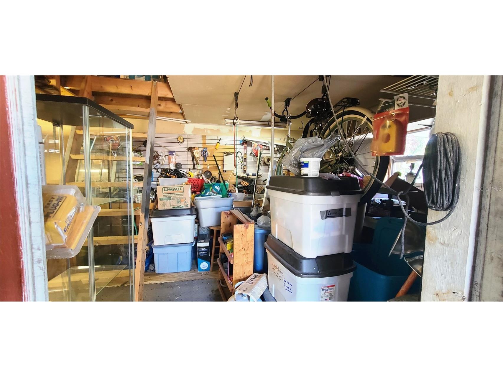 210 W Linebaugh Avenue Tampa FL 33612 TB8454545 image26