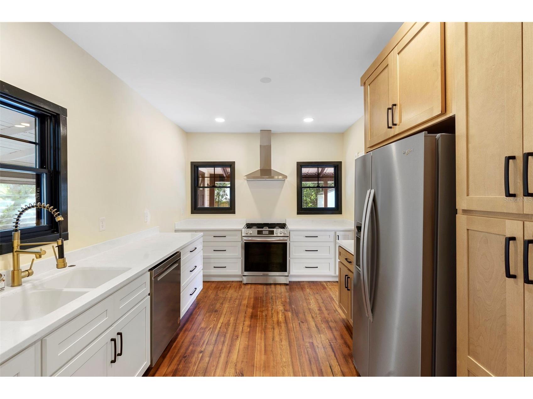 210 W University Avenue Deland FL 32720 V4945577 image13