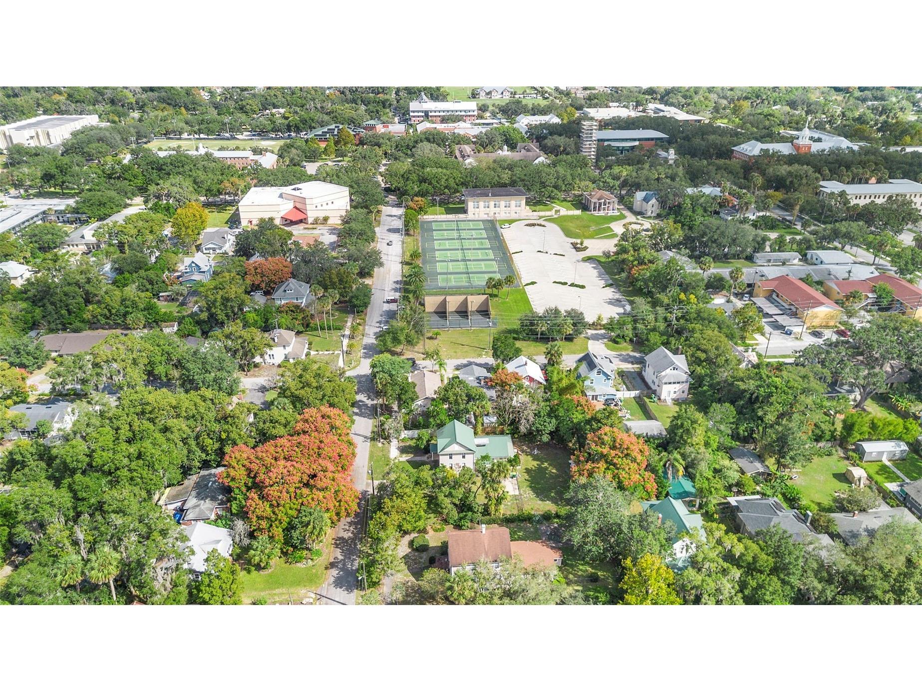 210 W University Avenue Deland FL 32720 V4945577 image32