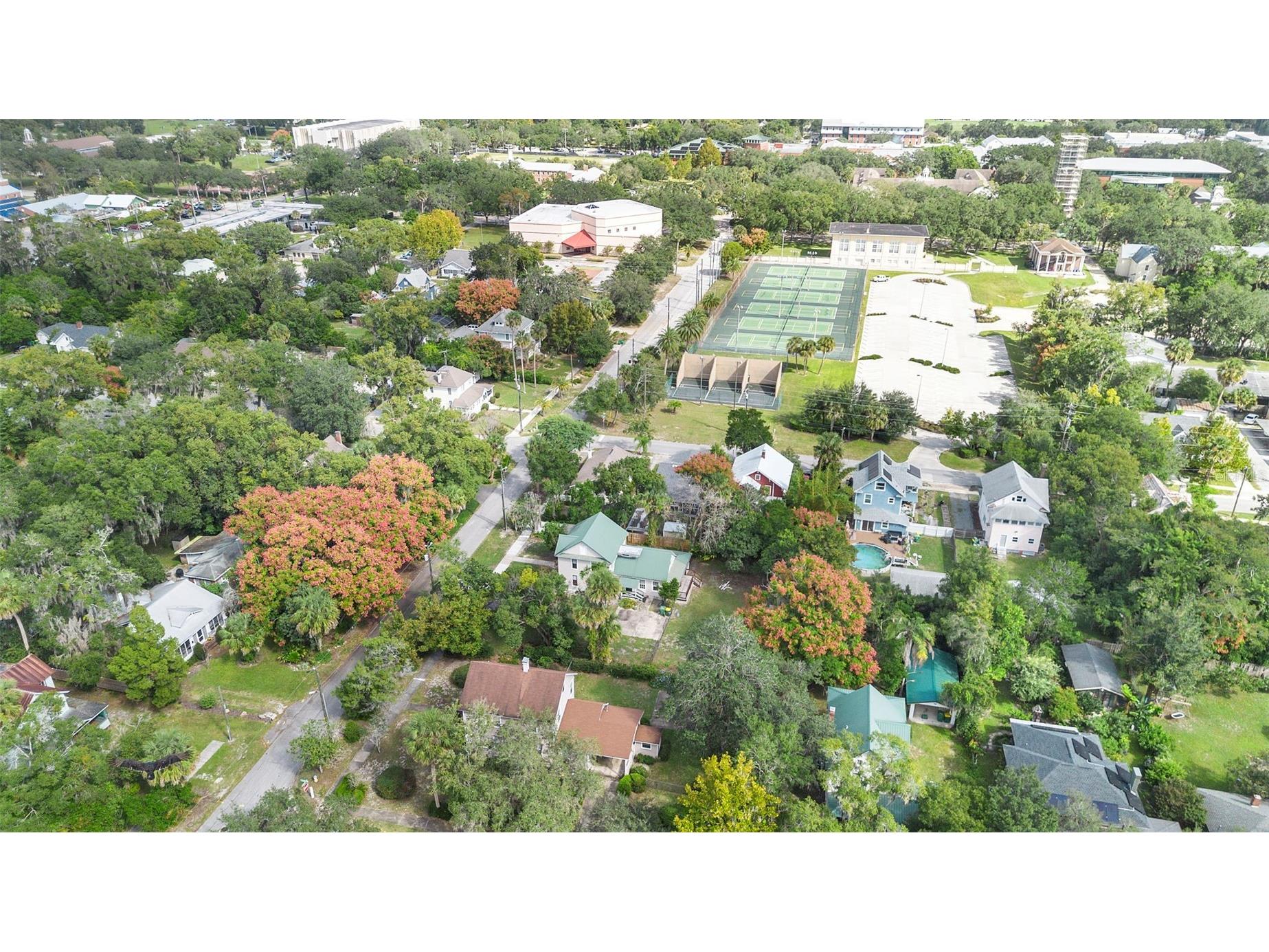 210 W University Avenue Deland FL 32720 V4945577 image33