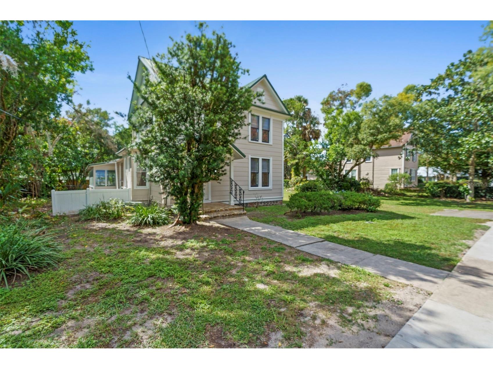 210 W University Avenue Deland FL 32720 V4945577 image37