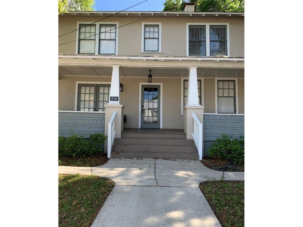 210 W Wisconsin Avenue #B Deland FL 32720 V4946357 image1
