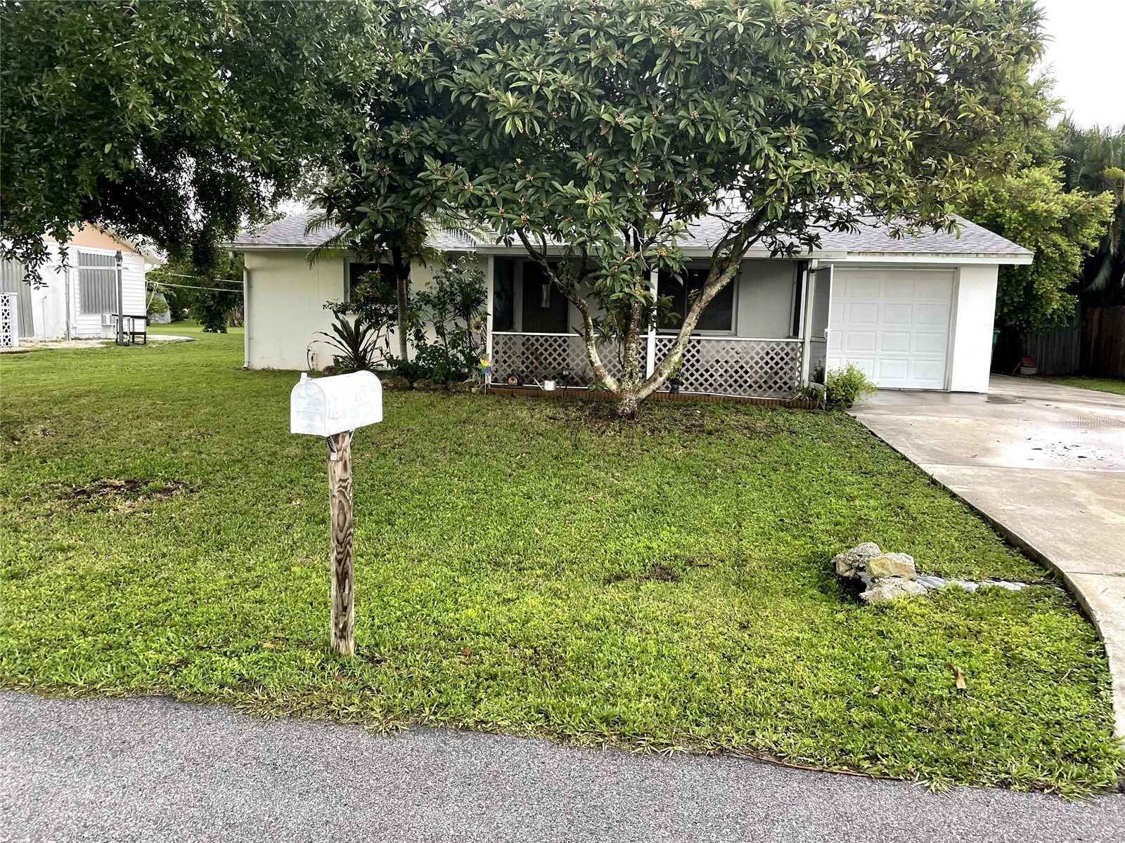210 Walnut Avenue NW Port Charlotte FL 33952 D6147644 image1