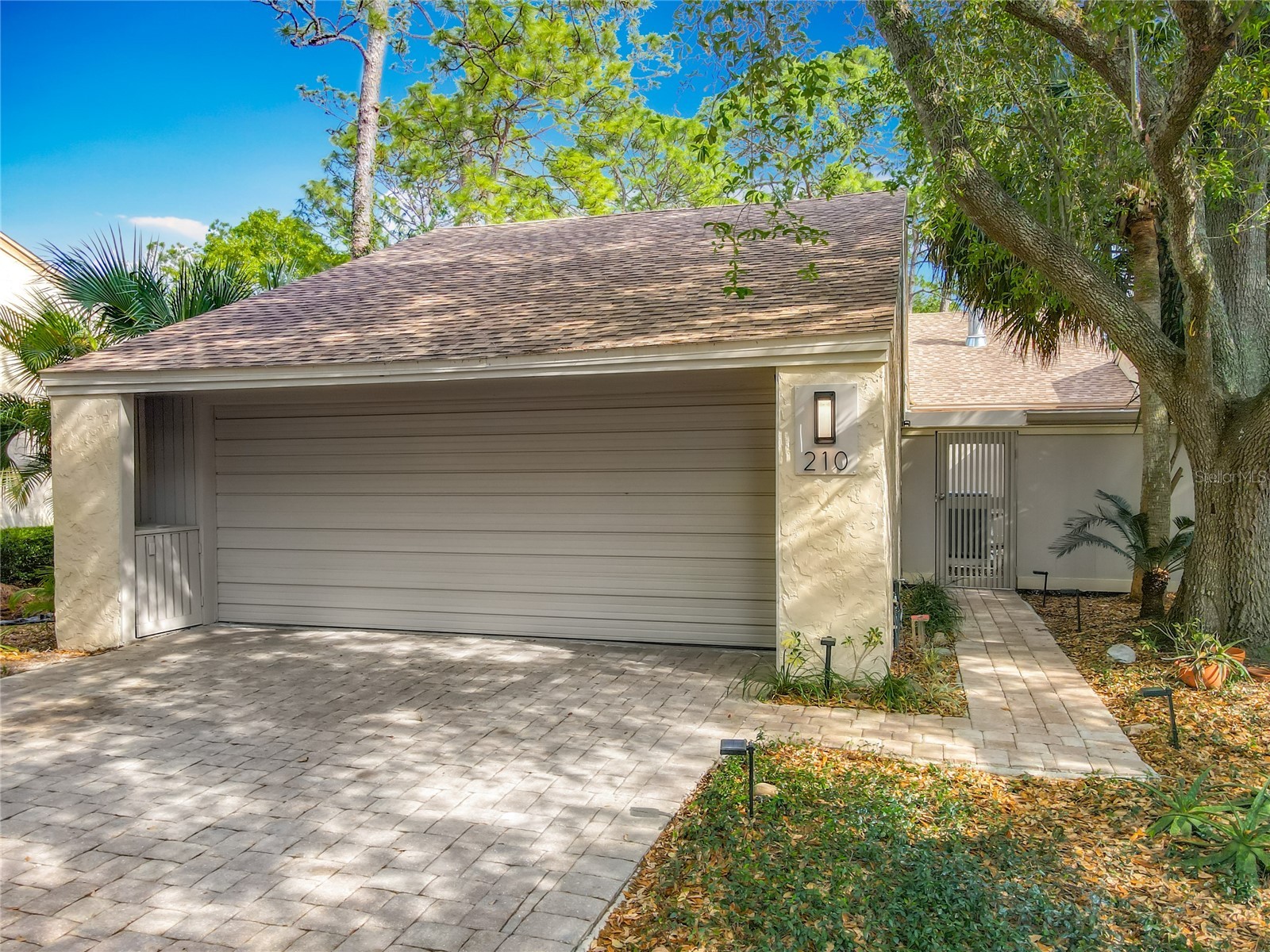 210 Weeping Elm Lane Longwood FL 32779 - LITTLE WEKIVA RIVER O6406186 image1