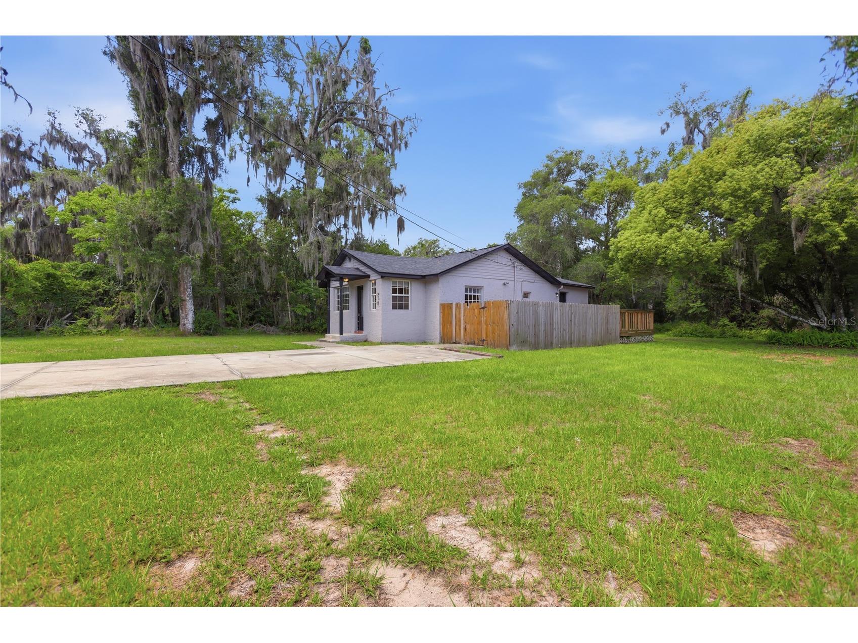 210 Winslow Avenue Deland FL 32724 V4949675 image4