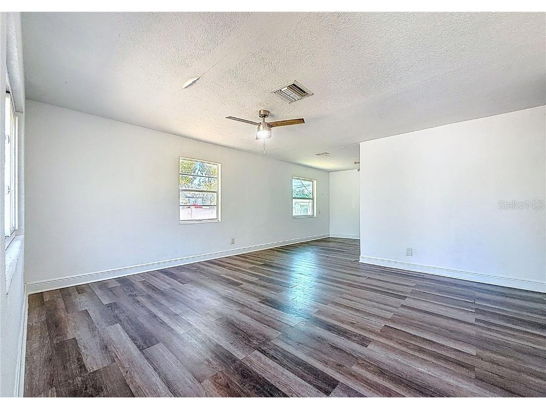 2100 28th Avenue N Saint Petersburg FL 33713 TB8449128 image12