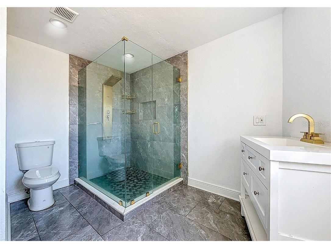 2100 28th Avenue N Saint Petersburg FL 33713 TB8449128 image9