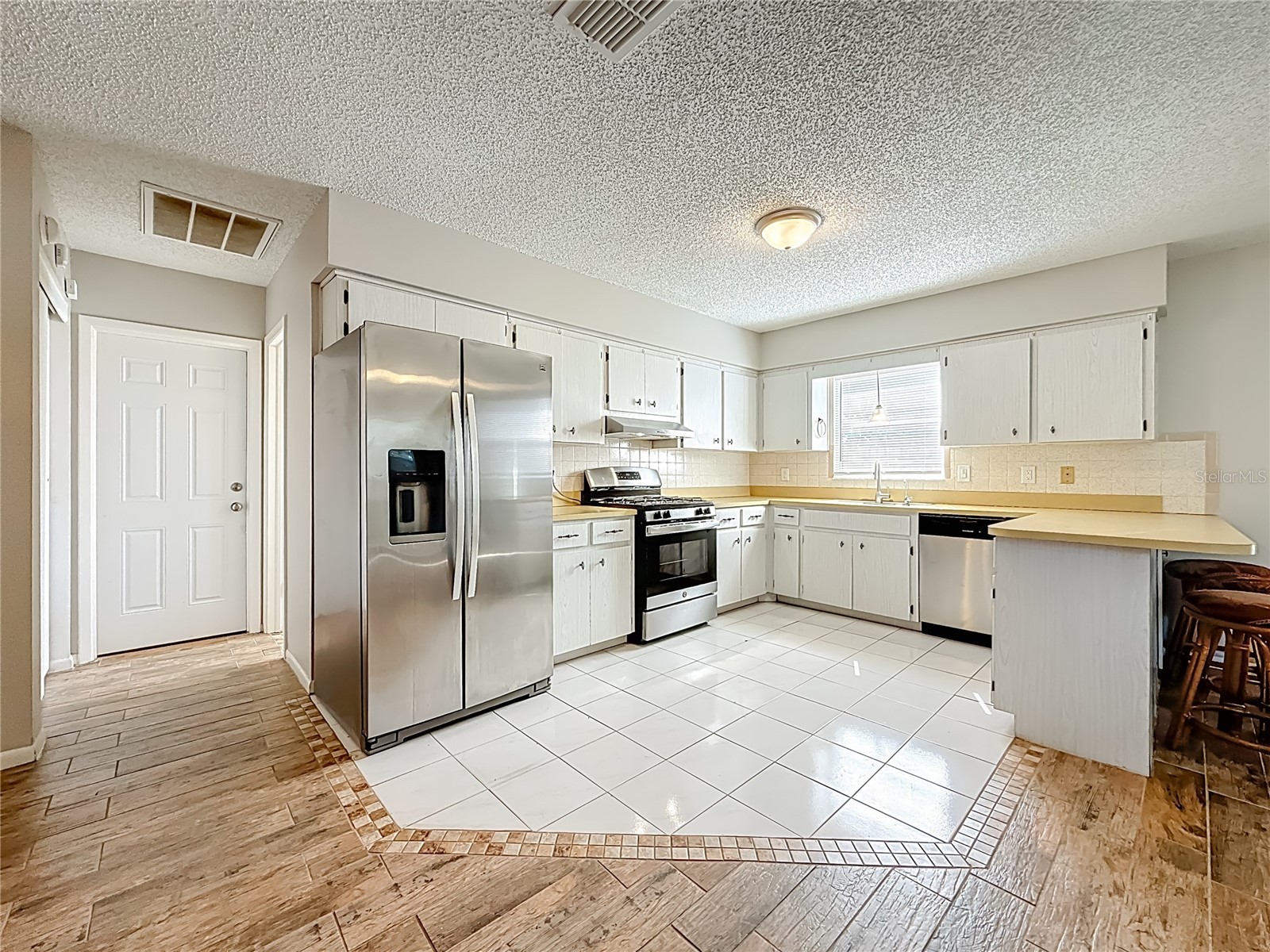 2100 58th Street N Saint Petersburg FL 33710 OM712139 image10