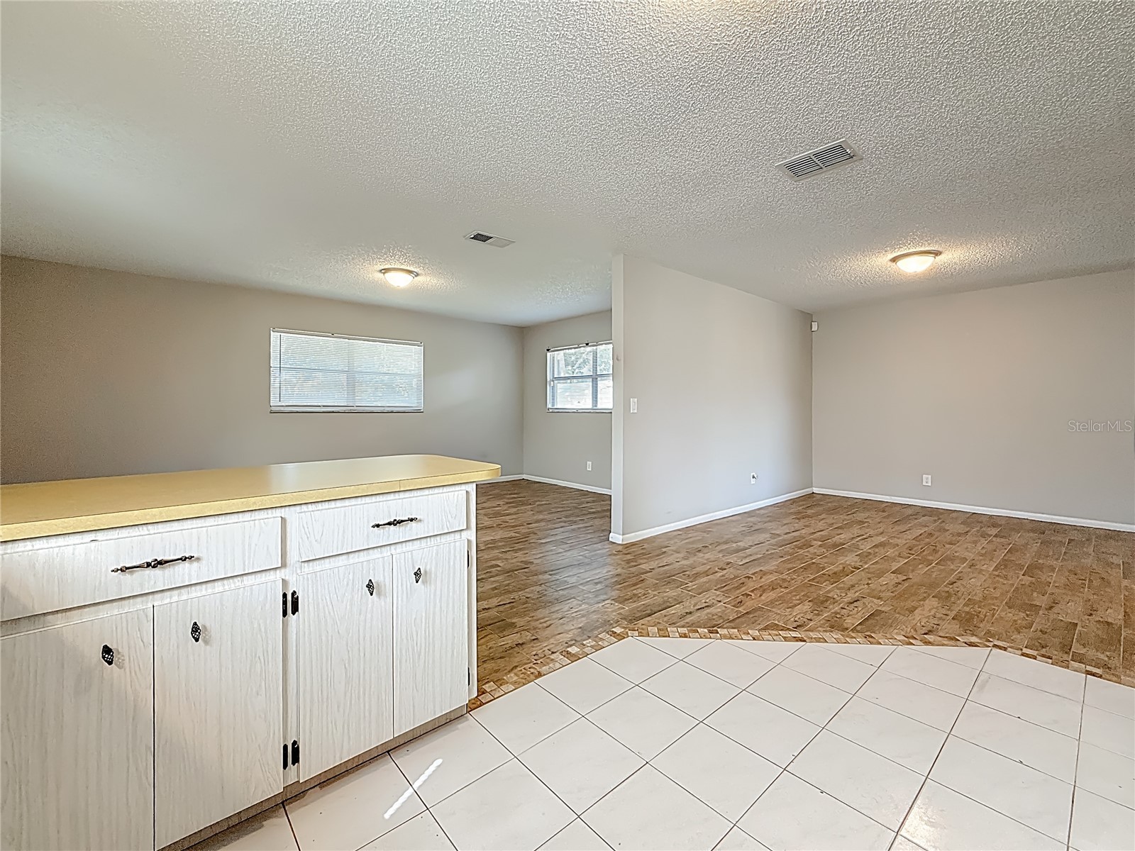 2100 58th Street N Saint Petersburg FL 33710 OM712139 image15