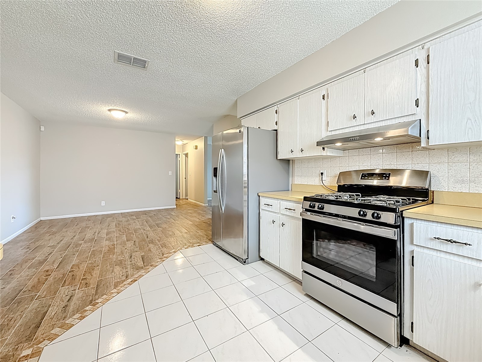 2100 58th Street N Saint Petersburg FL 33710 OM712139 image16