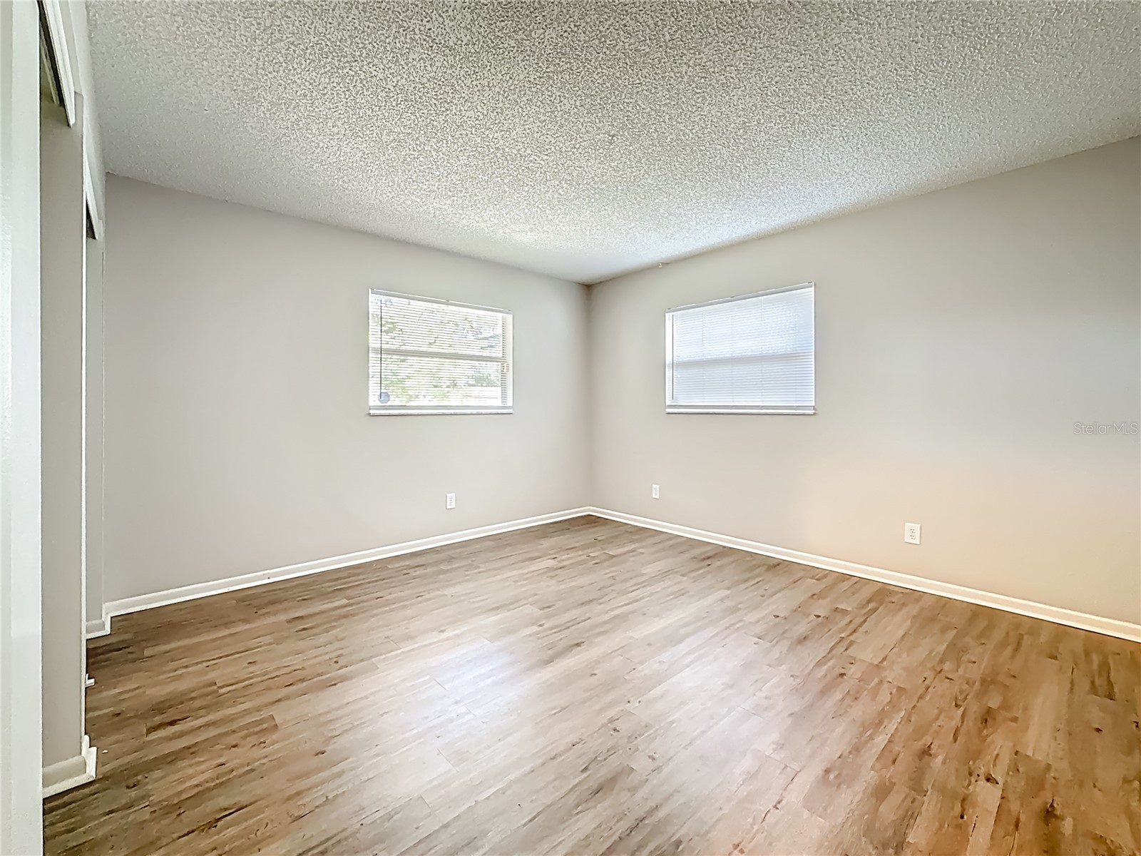 2100 58th Street N Saint Petersburg FL 33710 OM712139 image21