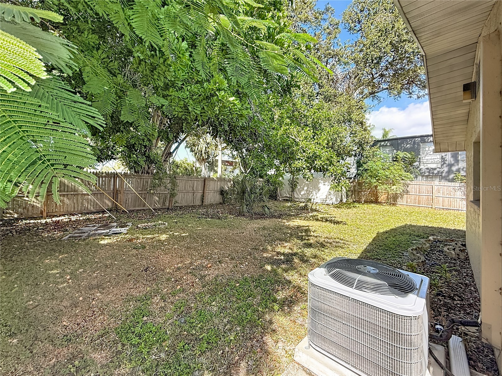 2100 58th Street N Saint Petersburg FL 33710 OM712139 image39