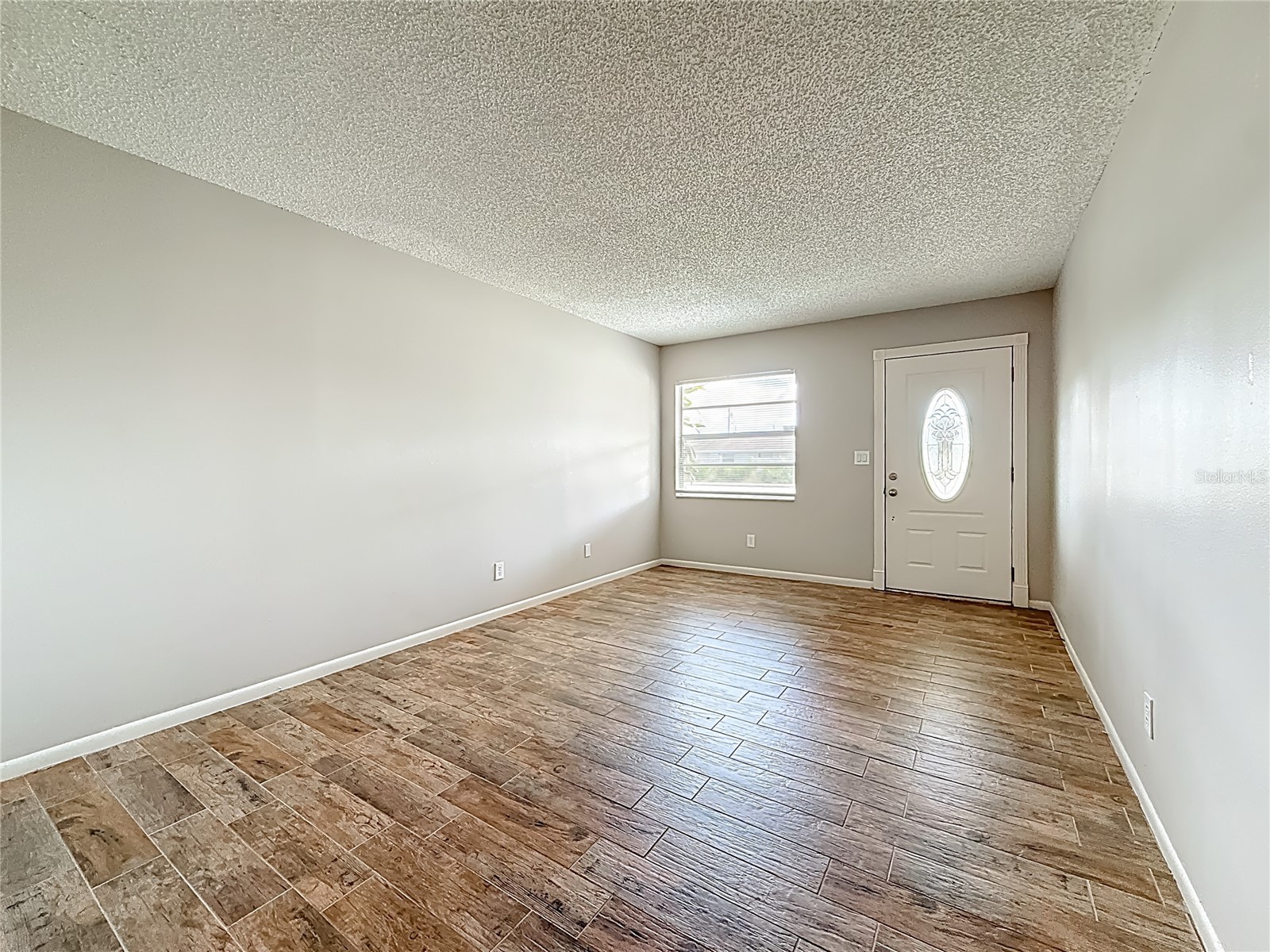 2100 58th Street N Saint Petersburg FL 33710 OM712139 image7