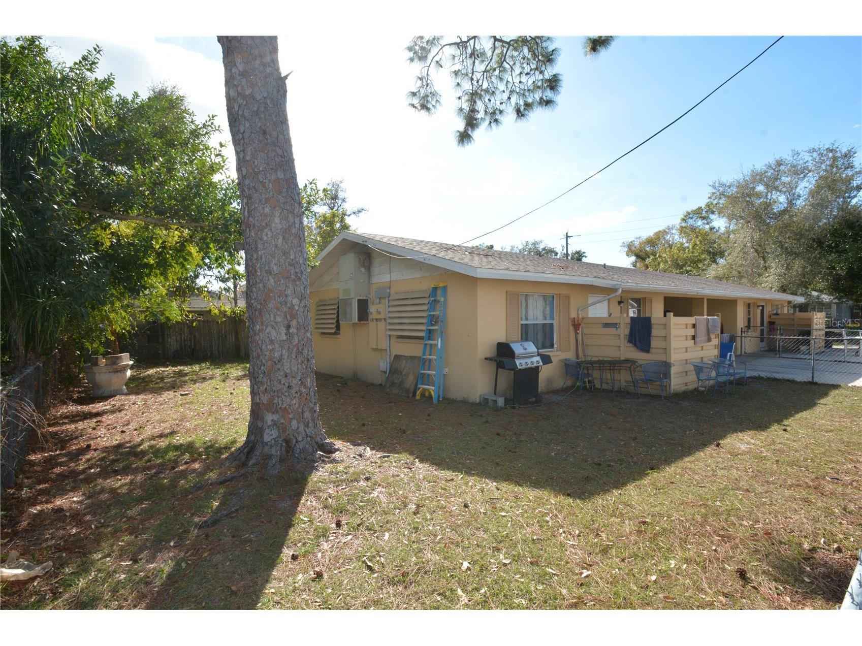 2100 9th Street Sarasota FL 34237 A4677334 image11