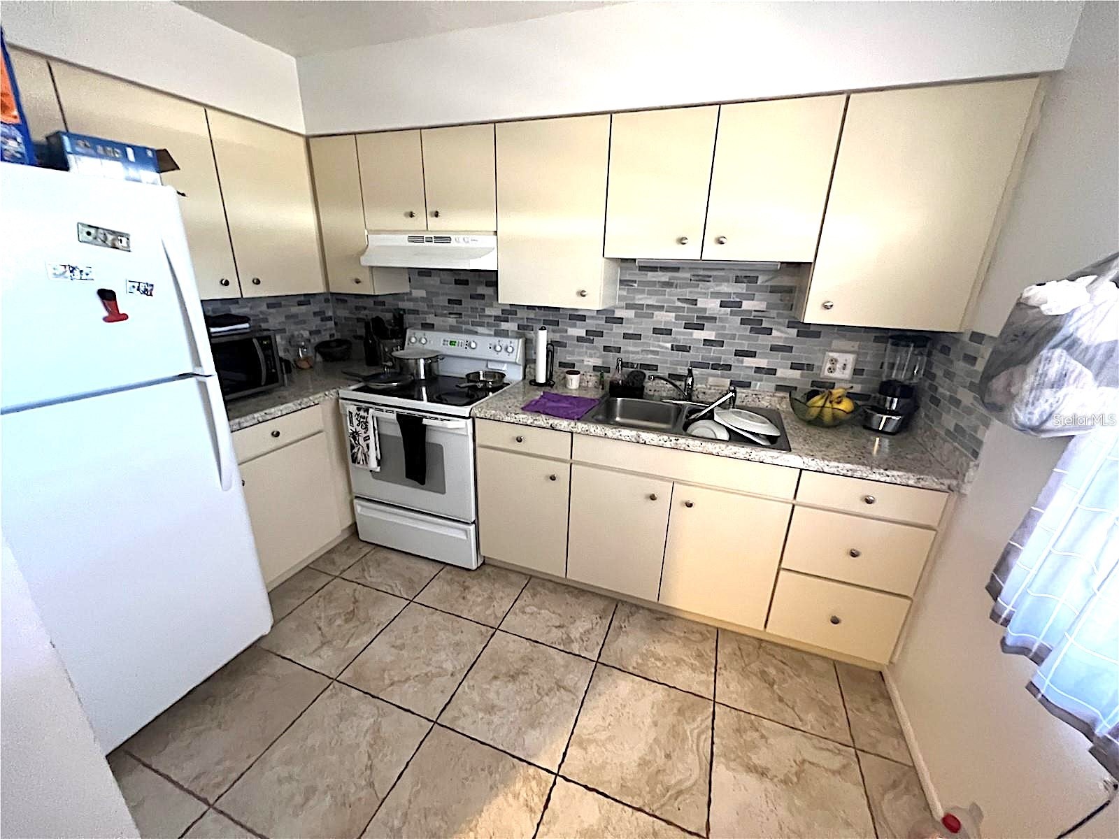 2100 9th Street Sarasota FL 34237 A4677334 image7