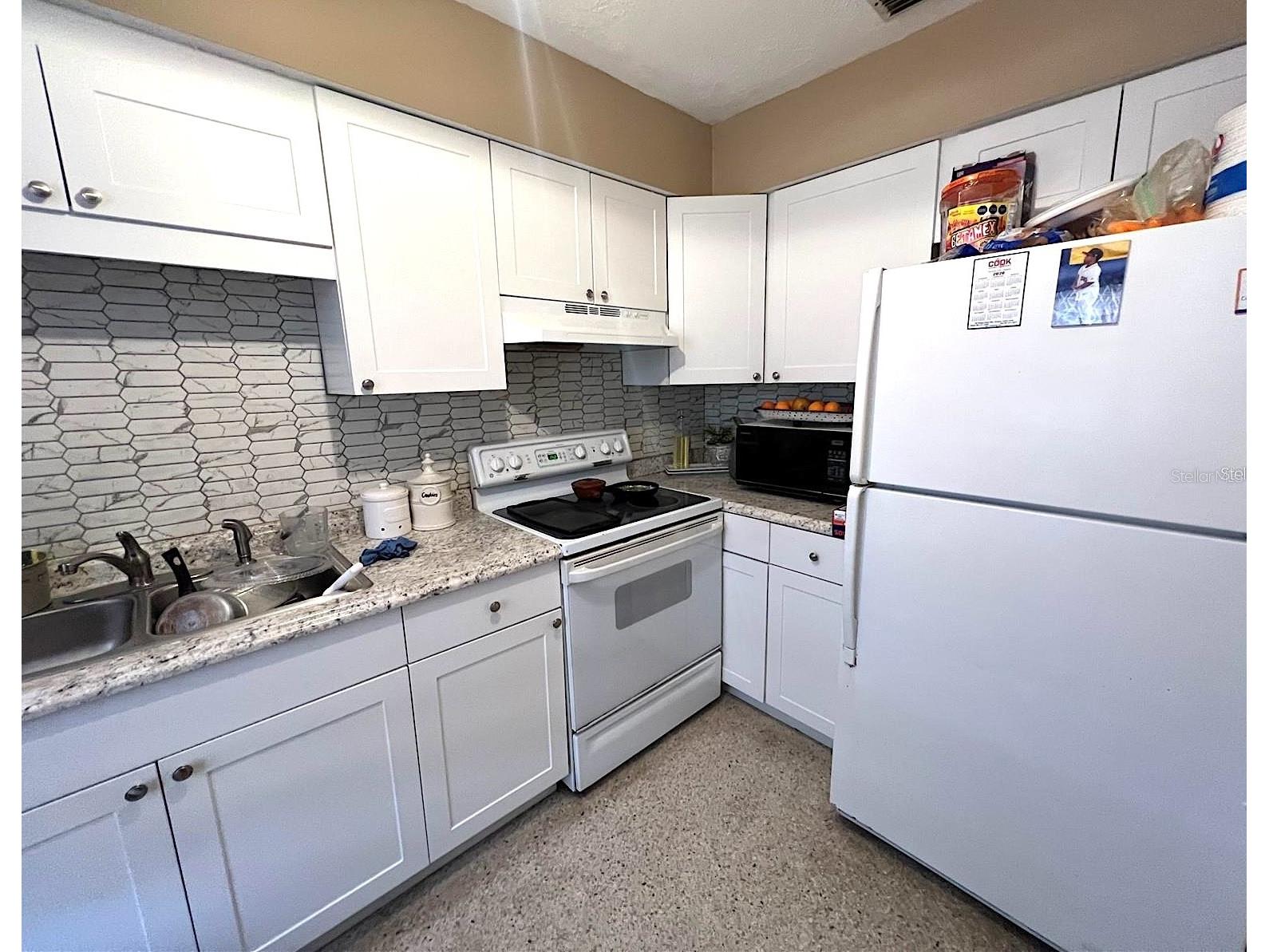 2100 9th Street Sarasota FL 34237 A4677334 image8