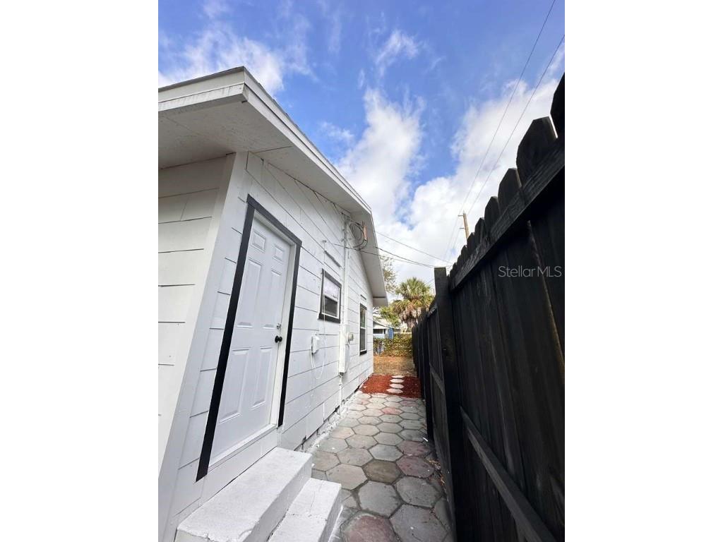 2100 Auburn Street S Saint Petersburg FL 33712 TB8453391 image23