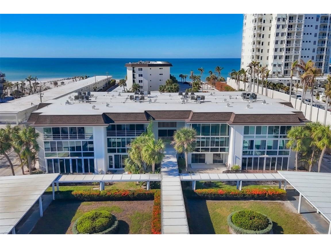 2100 Benjamin Franklin Drive #105 Sarasota FL 34236 A4620564 image1