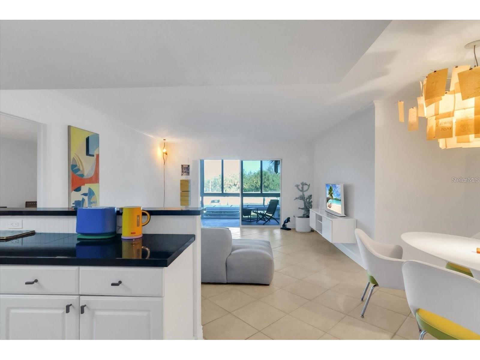 2100 Benjamin Franklin Drive #203 Sarasota FL 34236 A4688842 image12
