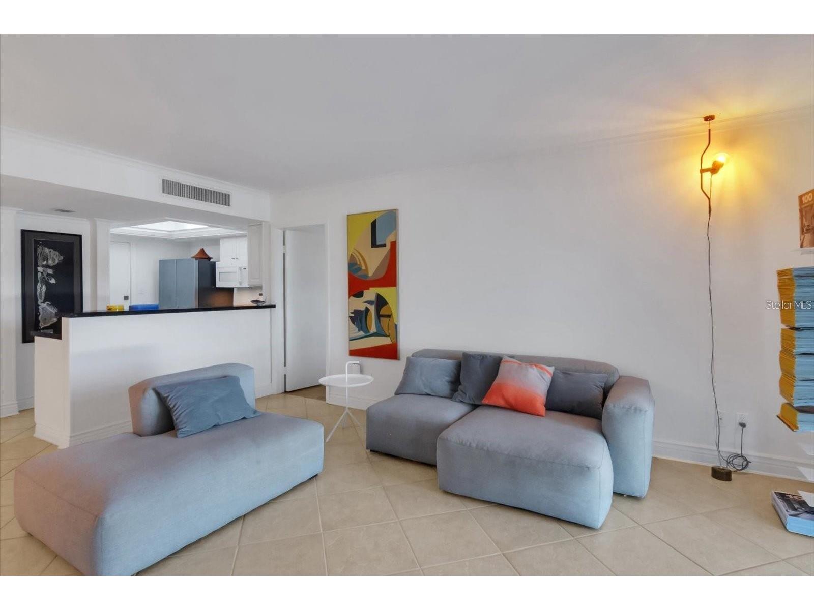 2100 Benjamin Franklin Drive #203 Sarasota FL 34236 A4688842 image13