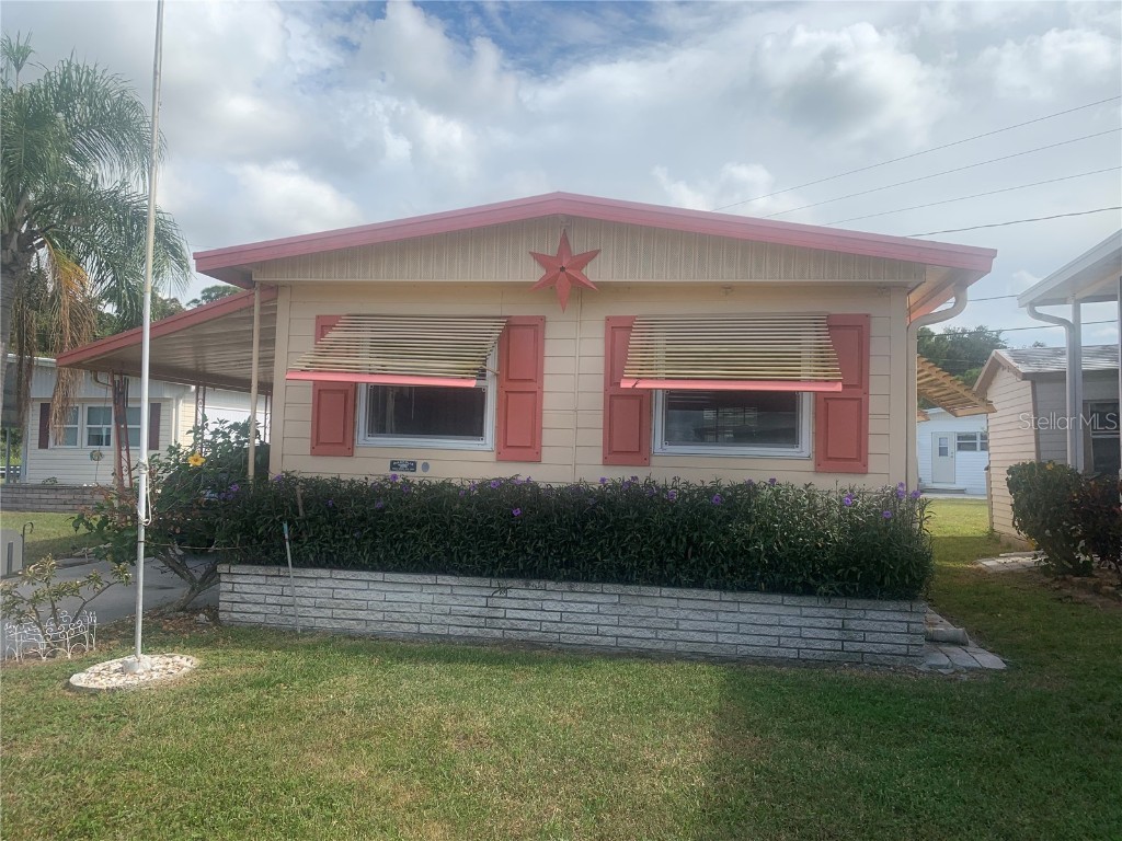 2100 Detroiter Street #J20 Sarasota FL 34231 A4515921 image1